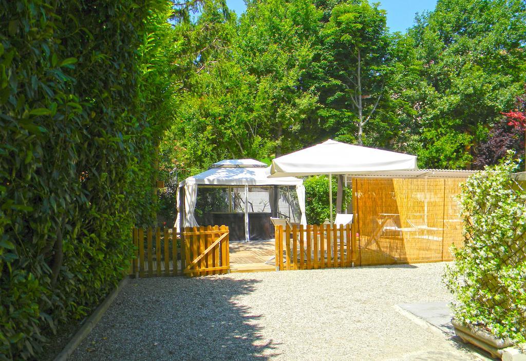 Hotel Serena 3*